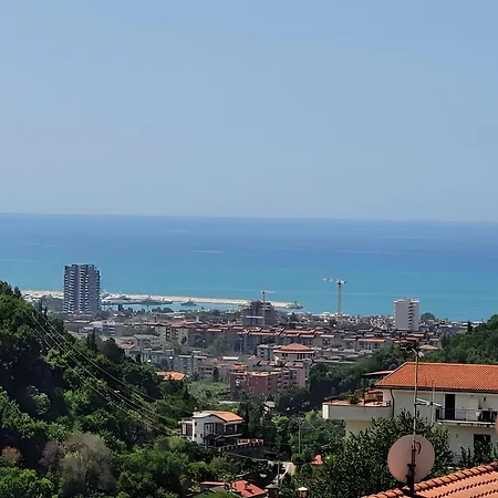 Dom wakacyjny Il Limoneto Di Giovi *